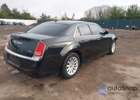 2012 Chrysler 300 from USA, damaged, VIN 2C3CCAAG1CH143839